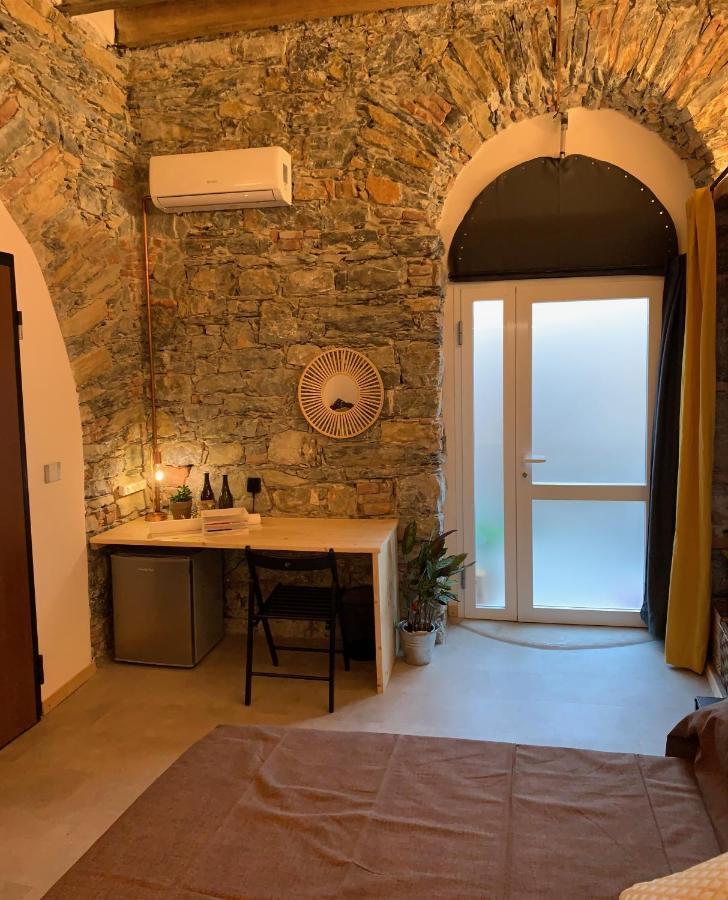 Rock & Wood - Apartment & Room La Spezia Exterior foto