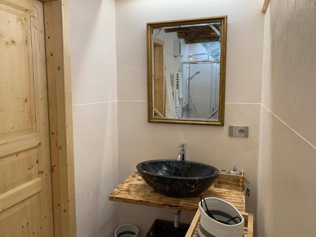 Rock & Wood - Apartment & Room La Spezia Exterior foto