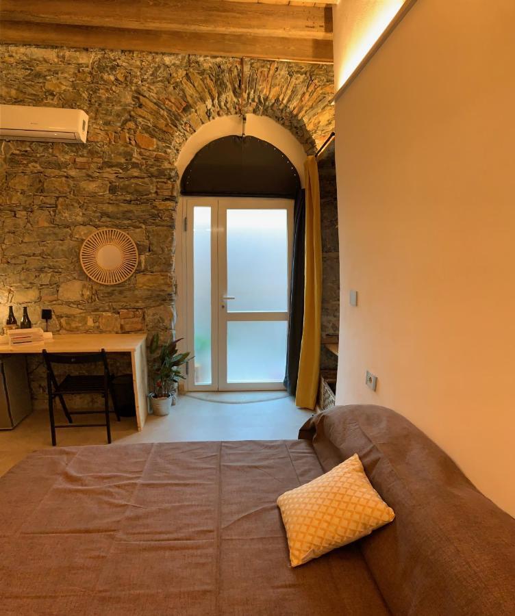Rock & Wood - Apartment & Room La Spezia Exterior foto